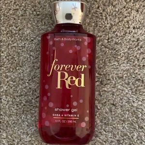 Bath and Bodyworks forever red shower gel